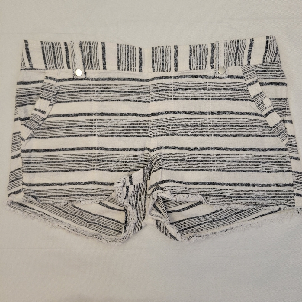 Shorts Gray Aztec High Rise Pull-On Linen Blend Size 7/28